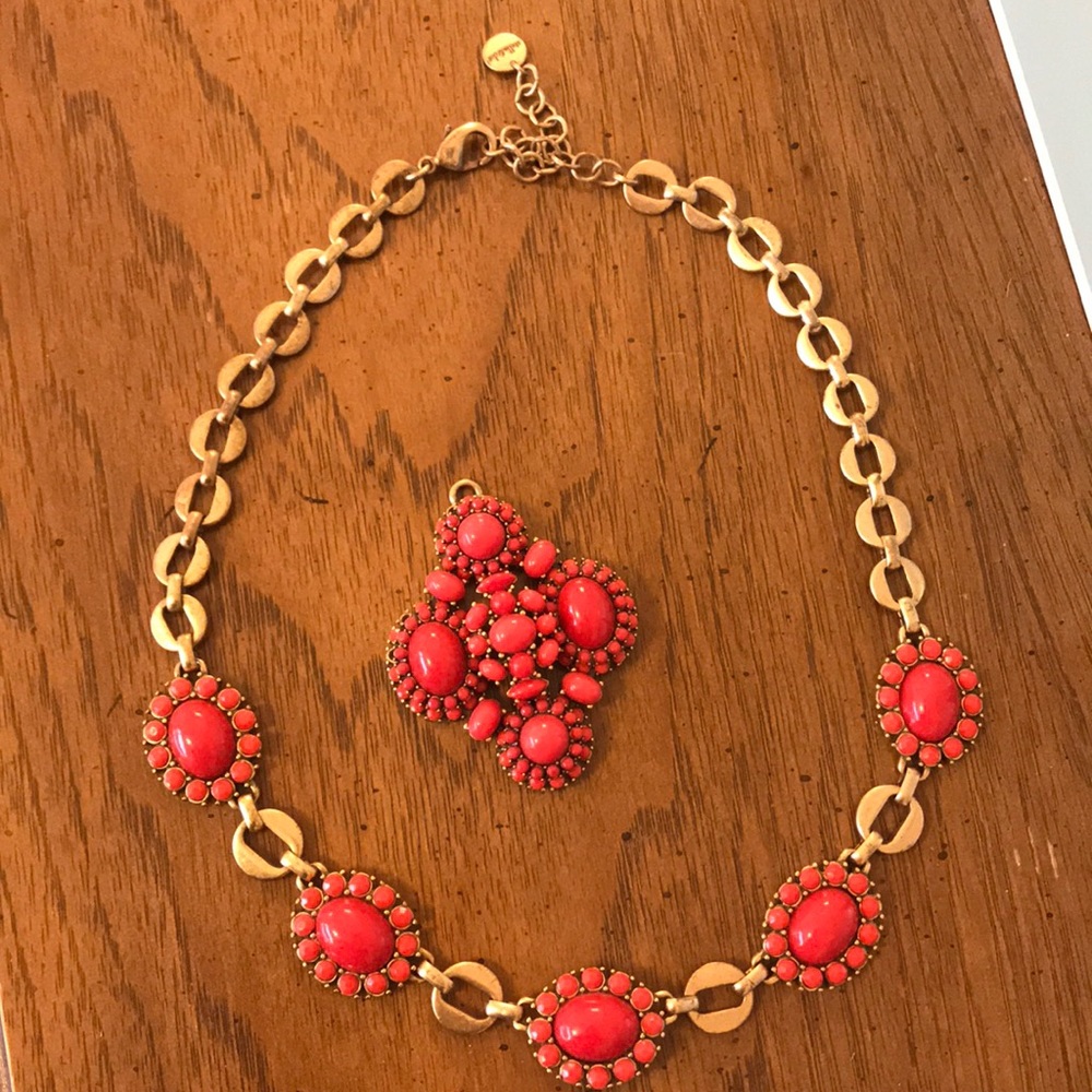 Stella and Dot Necklace